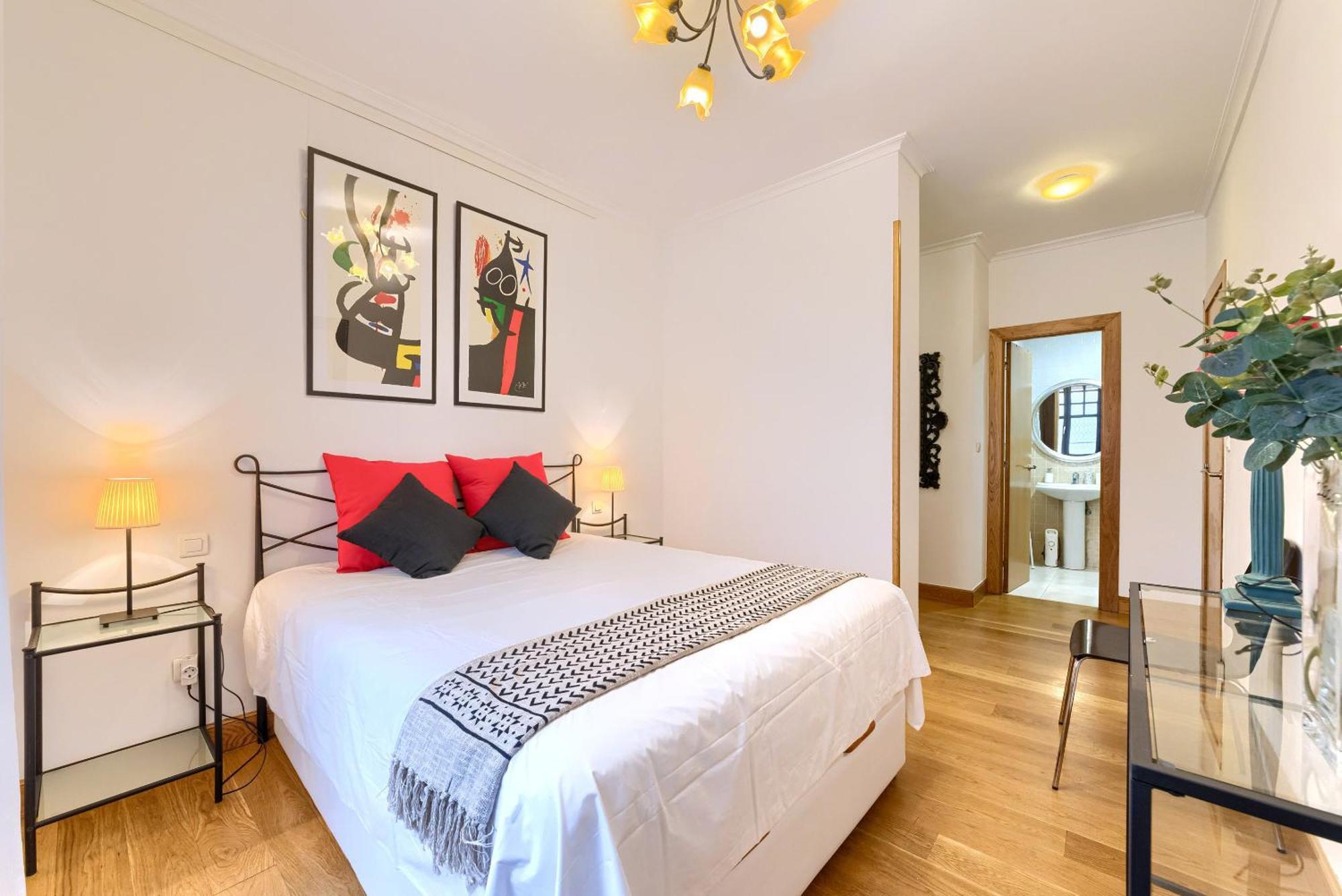 Vivienda Turistica Acogedora Y Elegante En Irala Leilighet Bilbao Eksteriør bilde