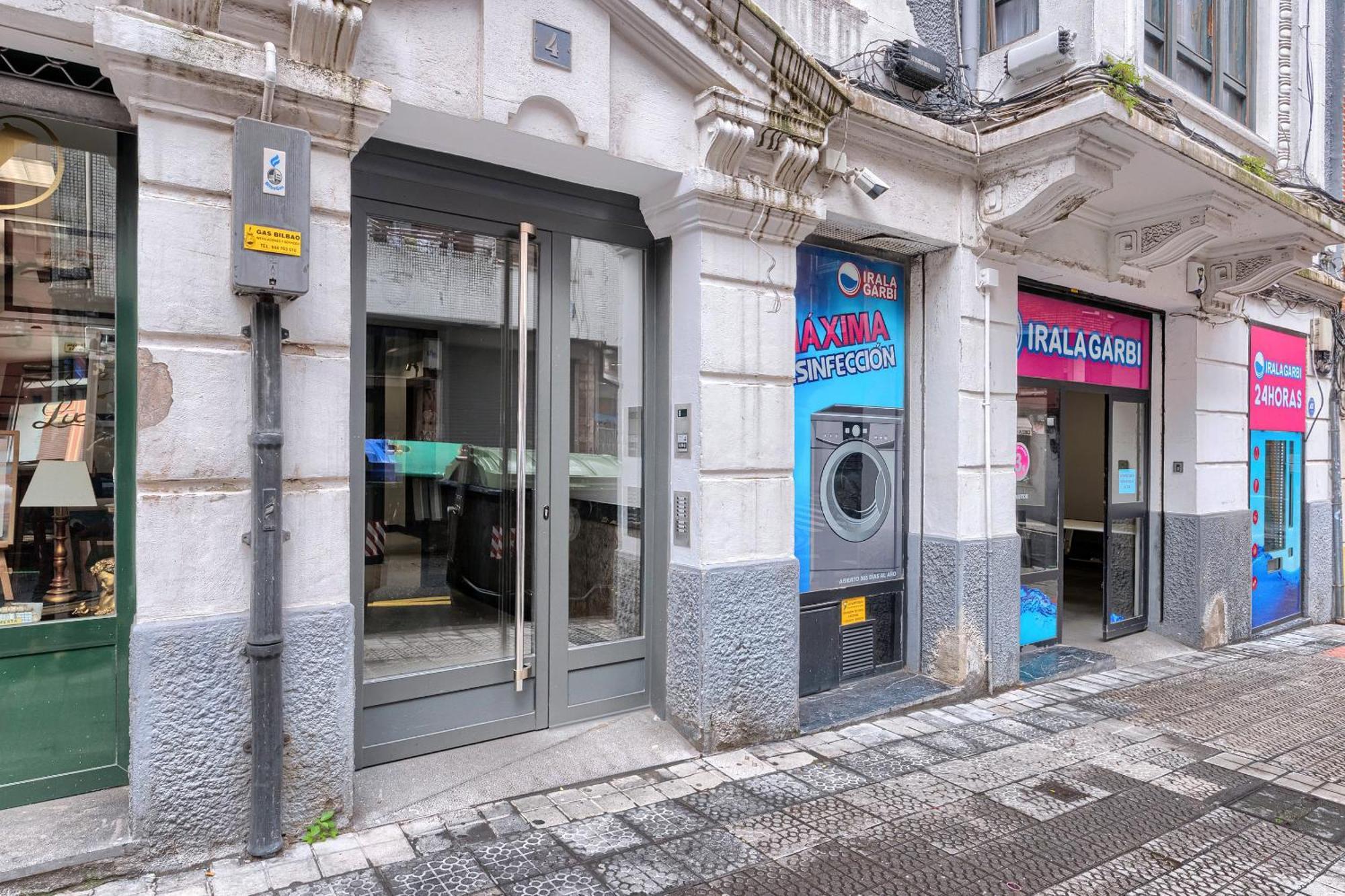 Vivienda Turistica Acogedora Y Elegante En Irala Leilighet Bilbao Eksteriør bilde